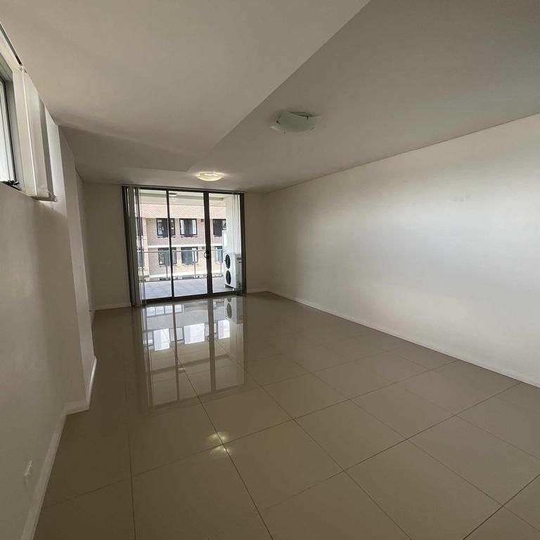 4309/42-44 Pemberton Street BOTANY - Photo 1