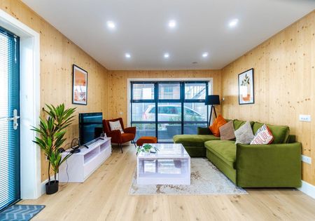 Hogarth Road - Photo 3