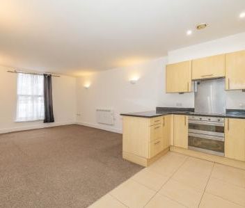 Copperfield Court, New Dover Road, Canterbury, CT1 3FN, Kent - Photo 1