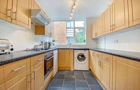 Grove Court, Davenport Road, Earlsdon, Coventry, CV5 - Photo 5