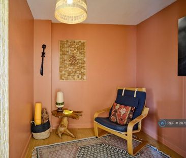 3 bedroom detached house to rent - Photo 1