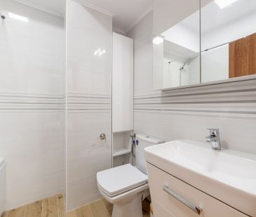 0% Comision De Închiriat Apartament 3 camere Bloc nou Pitesti-zona ... - Photo 1