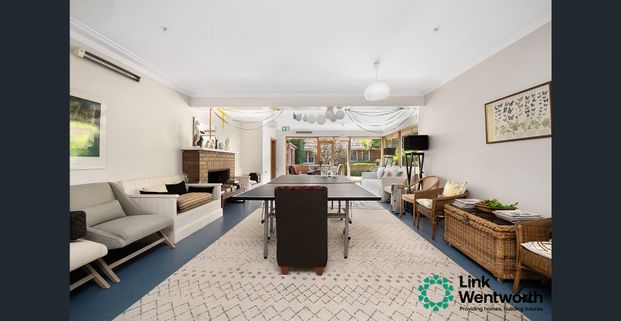 Over 55's shared housing for single, independent women in leafy Beecroft - Photo 1