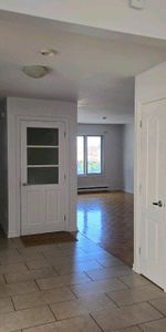 Logement 5 1/2 en location - Photo 4