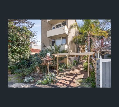 11/82 Dickens St, Elwood, Vic 3184 - Photo 5