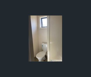 STUDIO/BEDSIT - Photo 5