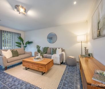 Spacious Living Fit For Families - Photo 5