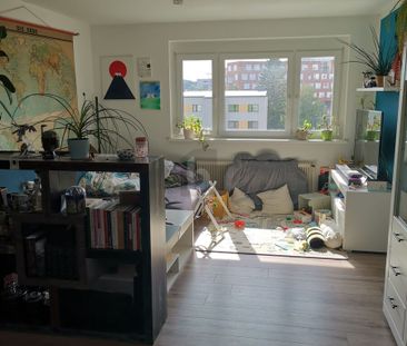 ZENTRALE LAGE, VOLLSTÄNDIG RENOVIERT, SEHR HELL - Photo 4