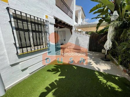 Casa o chalet de alquiler en La Dama de Noche - La Alzambra - Photo 2