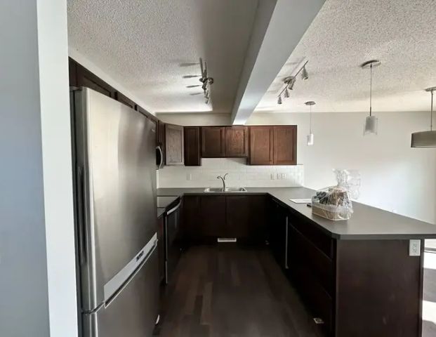 21317 46 Avenue | 21317 46 Avenue Northwest, Edmonton - Photo 1