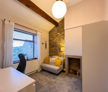 3 bedroom detached house to rent - Photo 3