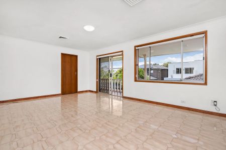 Tidy Three Bedroom Home in a Great Location! - Photo 3