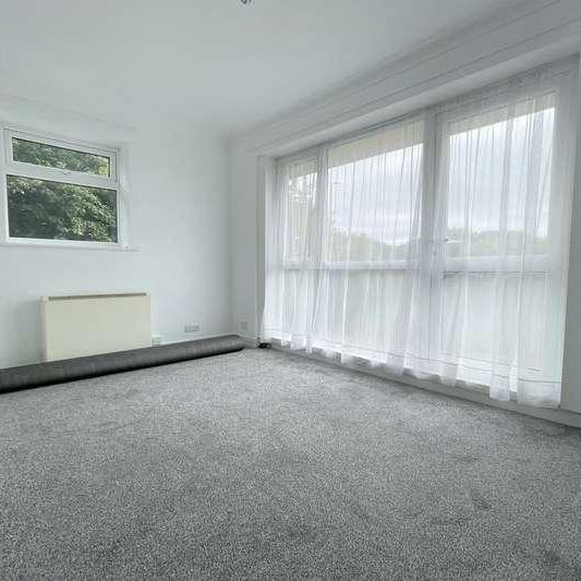 Sutton Avenue, Peacehaven, BN10 - Photo 1