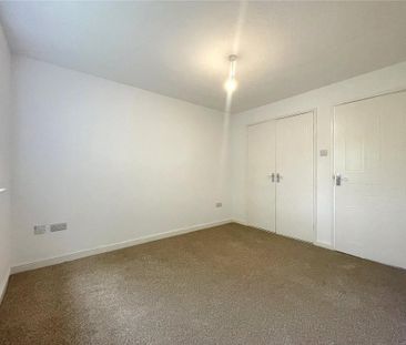 2 bedroom end of terrace house to rent - Photo 6