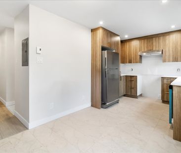 Rue Bernard, H8N 1V8, Montréal - Photo 1