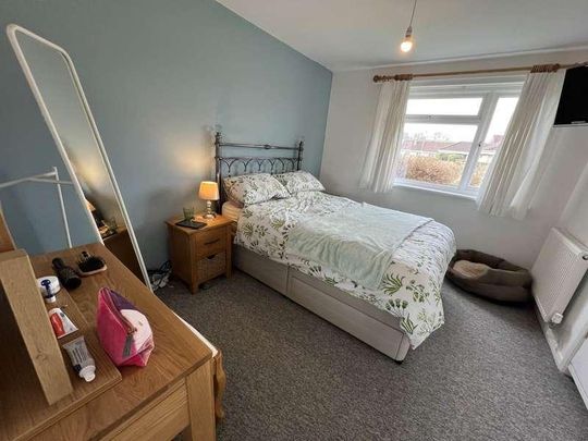 St Mary's Close, Timsbury, Bath, BA2 - Photo 1