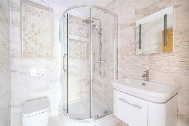 4 bedroom semi-detached house to rent - Photo 1