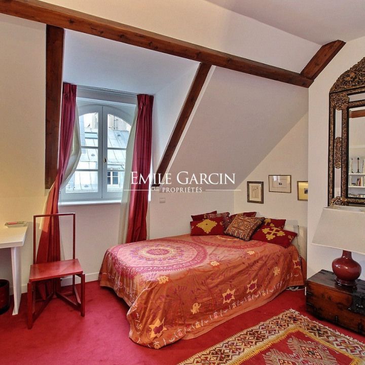 Appartement • Paris 1er - Photo 1