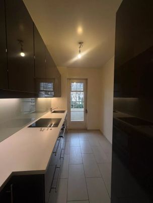 Appartement à louer, à deux pas des commodités. - Photo 1