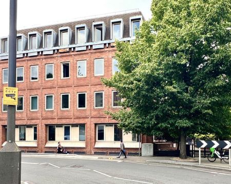 Studio to rent - Photo 5