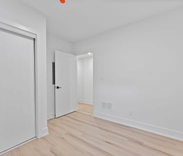 For Lease - 127 Northcote Avenue Unit# 1, Toronto, Ontario - Photo 4