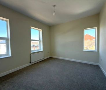 Grange Road, Tuffley - Photo 5