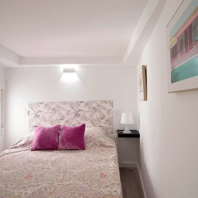 Calle de Santoña, Madrid, Community of Madrid 28026 - Photo 1