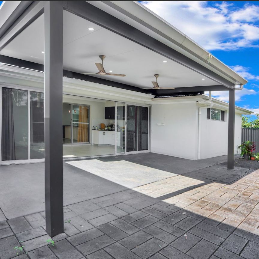 Luxury Family Home Offering Space&comma; Style & Premium Modern Living in Parramatta&excl;&excl; - Photo 1