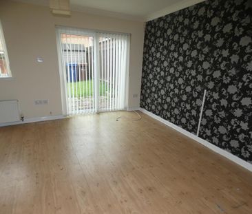 2 bedroom terraced house to rent - Photo 6