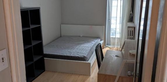 Grand 5 1/2 à Montréal Bien située - Photo 2