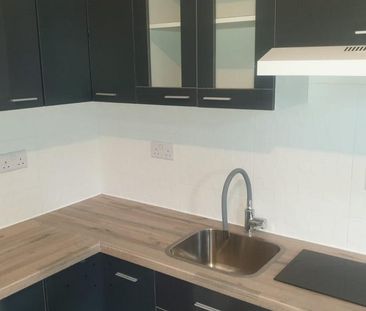 Studio to rent - Photo 6