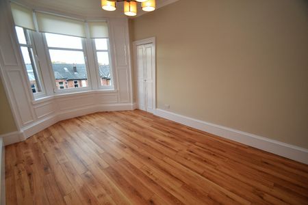 2 bed flat to rent in Clarkston Road, Glasgow, G44 - Photo 3