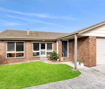 Immaculate Unit in the heart of Geelong West - Photo 6