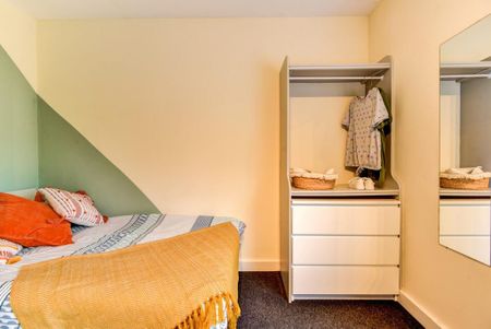 1 bedroom in a house share to rent - Photo 5