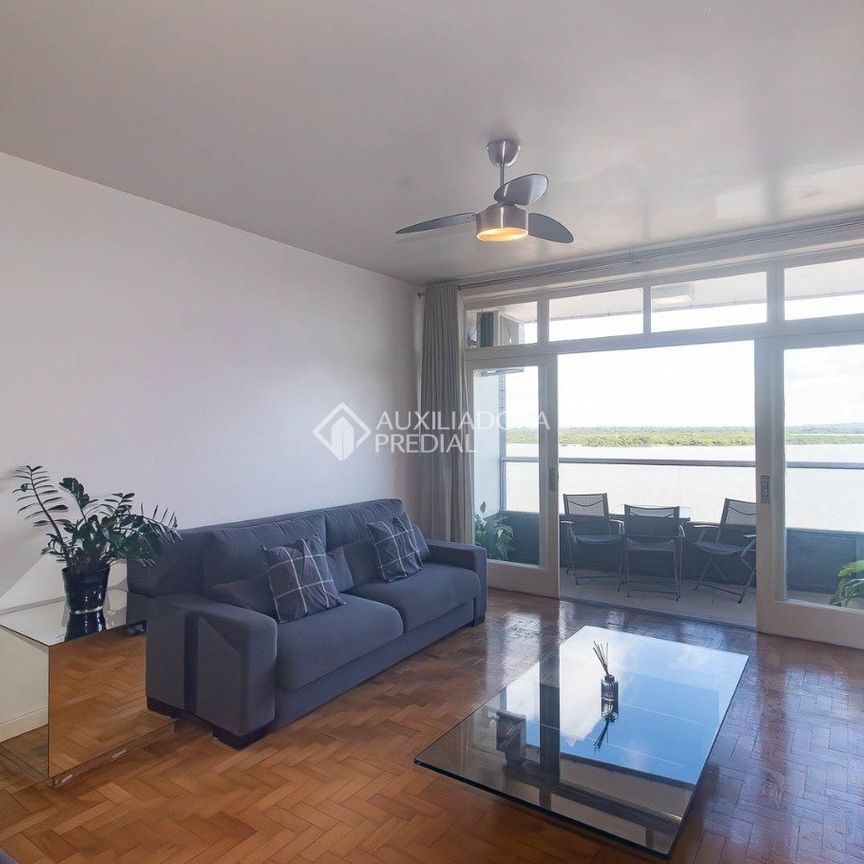 Apartamento com 3 quartos e 141m² para alugar em Centro Histórico, Porto Alegre. - Photo 1