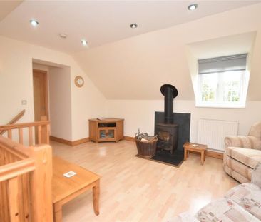 1 bedroom semi-detached house to rent - Photo 2