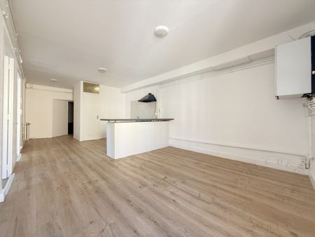 Location Appartement 3 pièces 73m² COMMUNAY 69360 - Photo 4