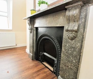 2 bedroom penthouse to rent - Photo 3