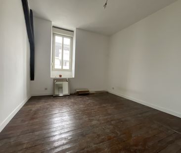 Location Appartement 2 pièces 50m² BOURGES 18000 - Photo 2