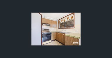 Three Bedroom Home with Large Yard - Photo 5