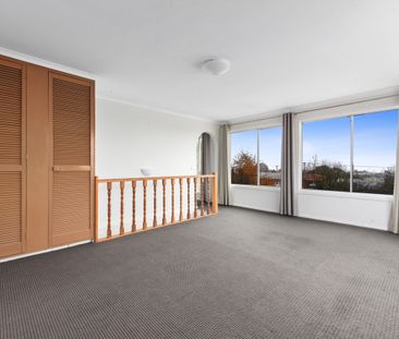 9 Helenwood Grove - Photo 1