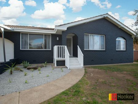 Spacious 3-Bedroom Home in West Tamworth - Perfect for Family Living! - Photo 4