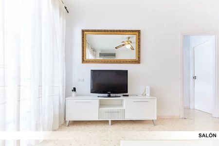 Calle Farmaceútico Murillo Herrera, Sevilla, Andalusia 41010 - Photo 2