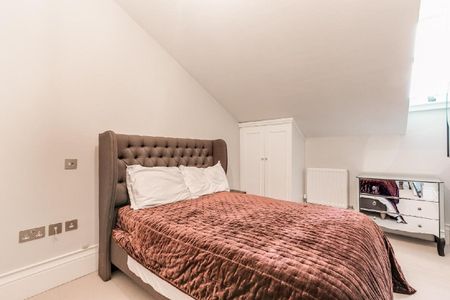 Clapham Common North Side, Clapham, London, SW4 - Photo 5