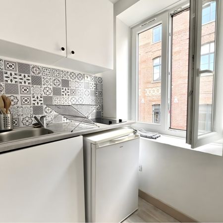 Location Appartement 1 pièce 23m² ROUBAIX 59100 - Photo 4