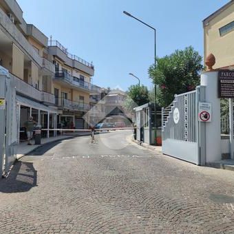 Monolocale in affitto - Photo 3