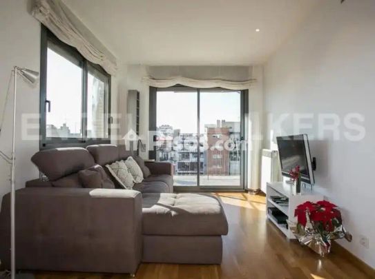 Piso en alquiler en El Poblenou - Photo 1