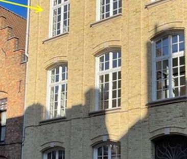 Appartement te huur in Ieper voor € 715 met 1 slaapkamer - Photo 2