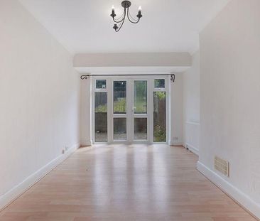 3 bedroom house to rent - Photo 3