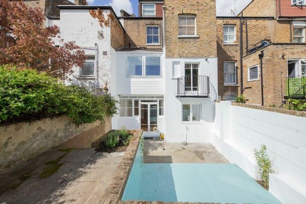 Devonport Road, Shepherds Bush, W12 - Photo 1